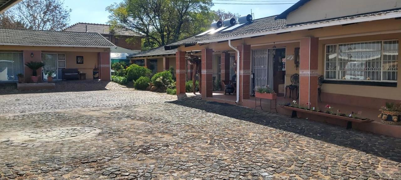 African Elephant Guesthouse جيرميستون المظهر الخارجي الصورة