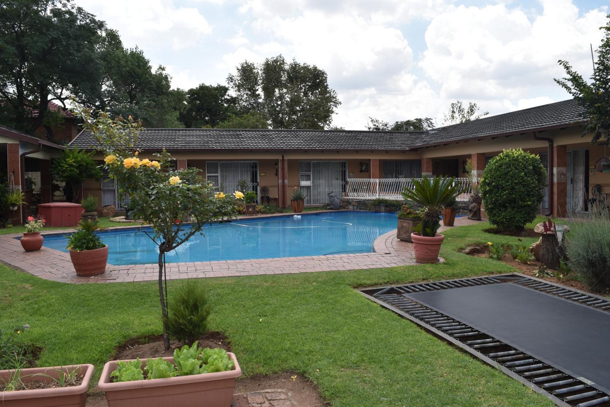 African Elephant Guesthouse جيرميستون المظهر الخارجي الصورة